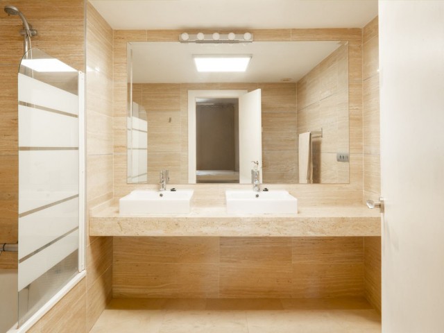 3 Soveroms Leilighet i Benahavís