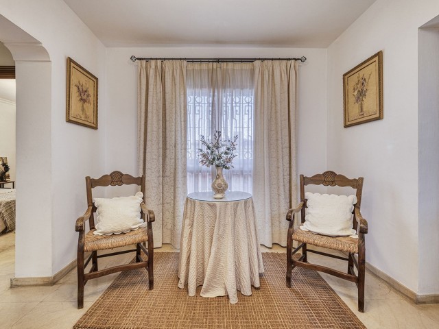 4 Bedrooms Villa in Marbella