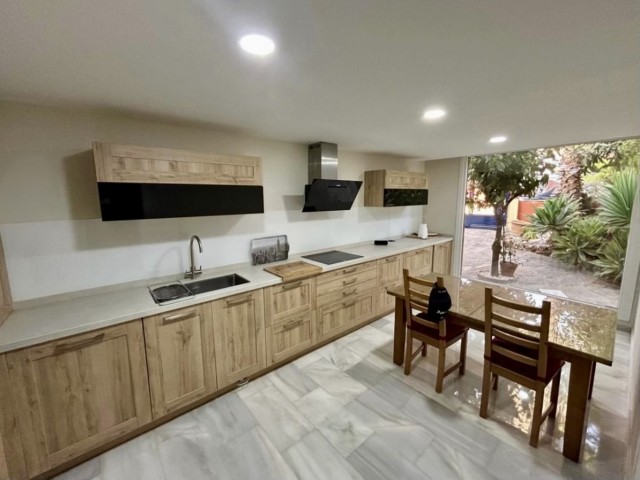 4 Bedrooms Townhouse in Estepona