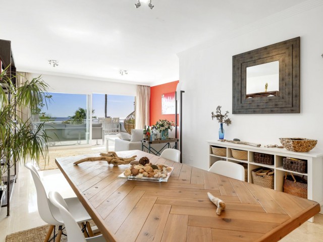 2 Bedrooms Apartment in Estepona