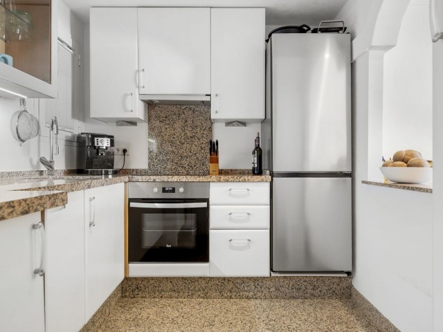 2 Bedrooms Apartment in Estepona