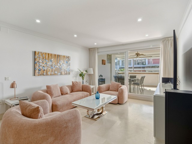 Appartement avec 3 Chambres  à The Golden Mile