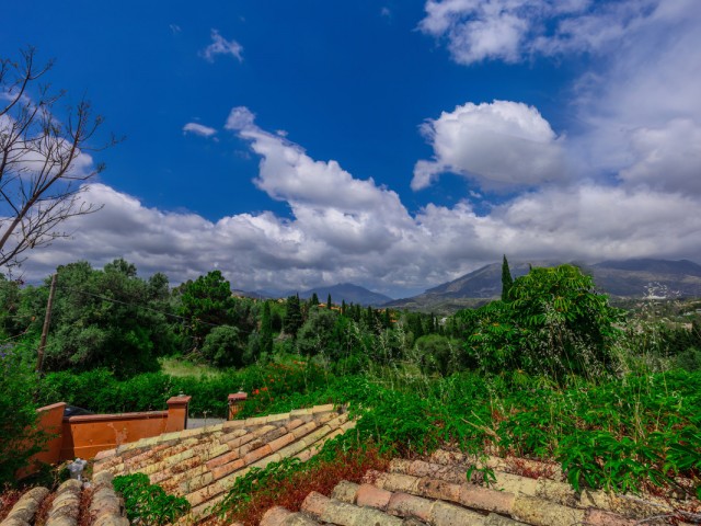 5 Bedrooms Villa in Nueva Andalucía