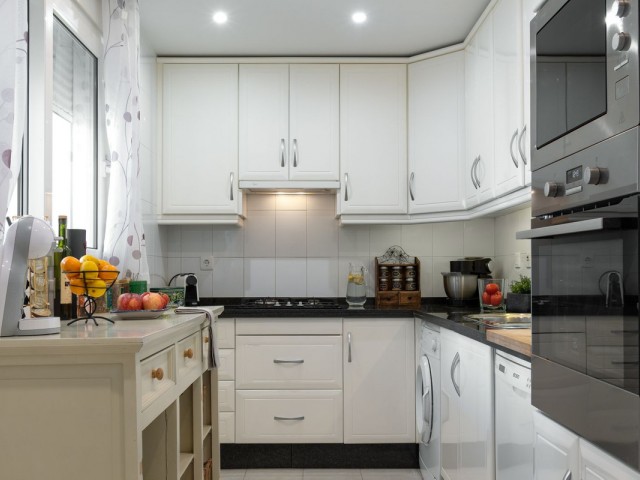 2 Bedrooms Apartment in Torrequebrada