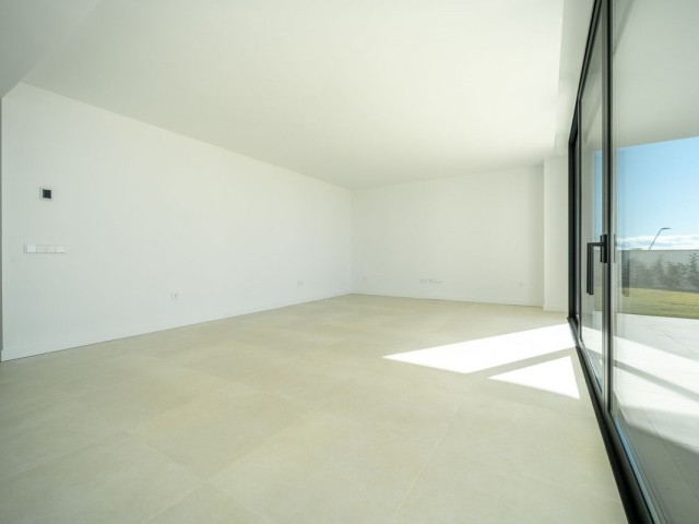 2 Bedrooms Apartment in Benalmadena