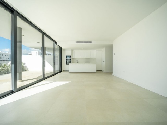 2 Bedrooms Apartment in Benalmadena