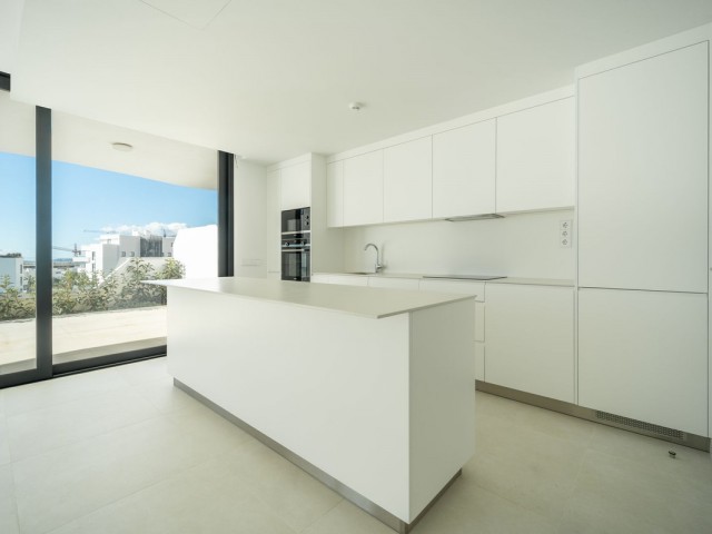 2 Bedrooms Apartment in Benalmadena