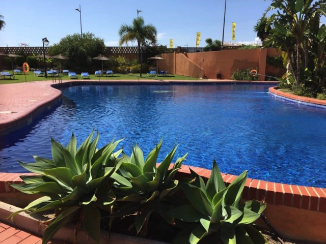 2 Bedrooms Apartment in San Pedro de Alcántara