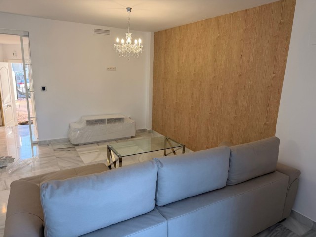 2 Bedrooms Townhouse in Marbella