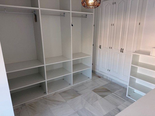 2 Bedrooms Townhouse in Marbella