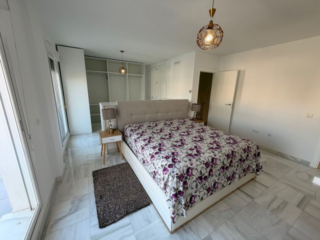 2 Bedrooms Townhouse in Marbella