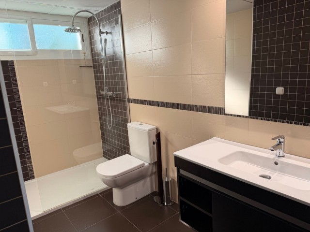 2 Bedrooms Townhouse in Marbella