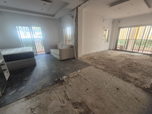 2 Bedrooms Apartment in Puerto Banús