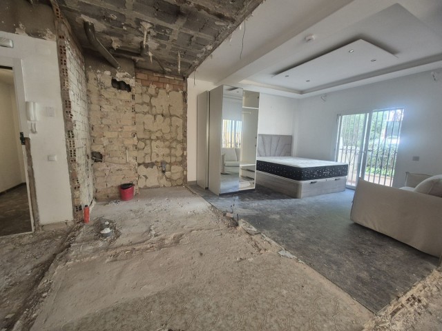 2 Bedrooms Apartment in Puerto Banús