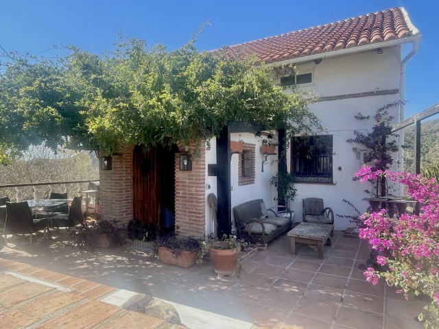 3 Slaapkamer Villa in Istán