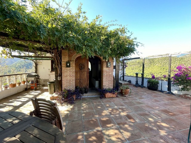 3 Slaapkamer Villa in Istán