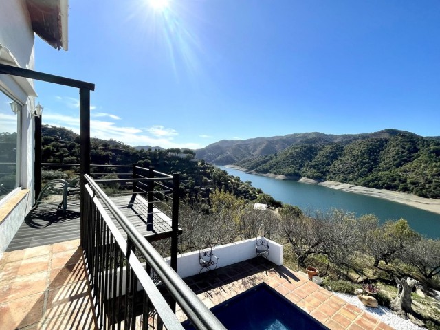 3 Slaapkamer Villa in Istán