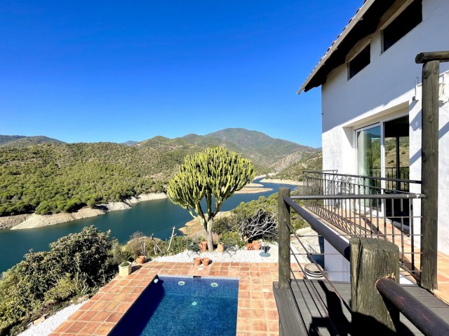 3 Slaapkamer Villa in Istán