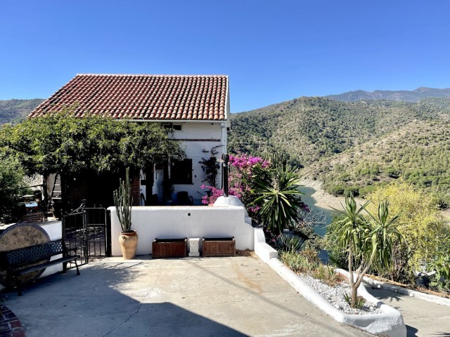 3 Schlafzimmer Villa in Istán
