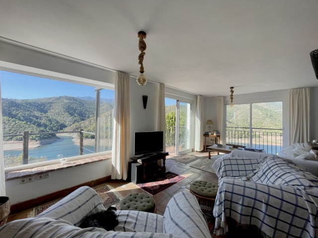 3 Schlafzimmer Villa in Istán