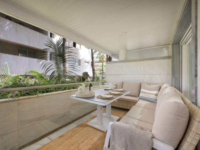 2 Bedrooms Apartment in Marbella