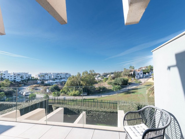 2 Bedrooms Apartment in New Golden Mile
