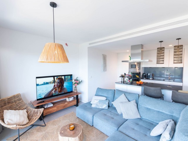 2 Bedrooms Apartment in New Golden Mile