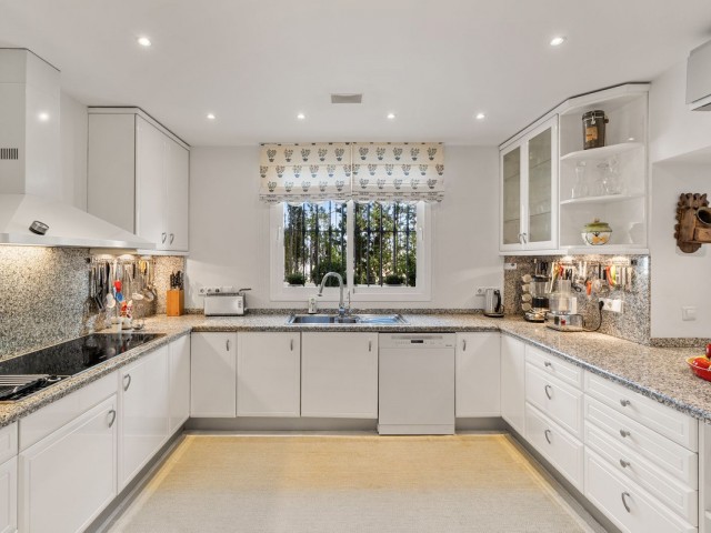 3 Makuuhuoneen Huoneisto La Heredia