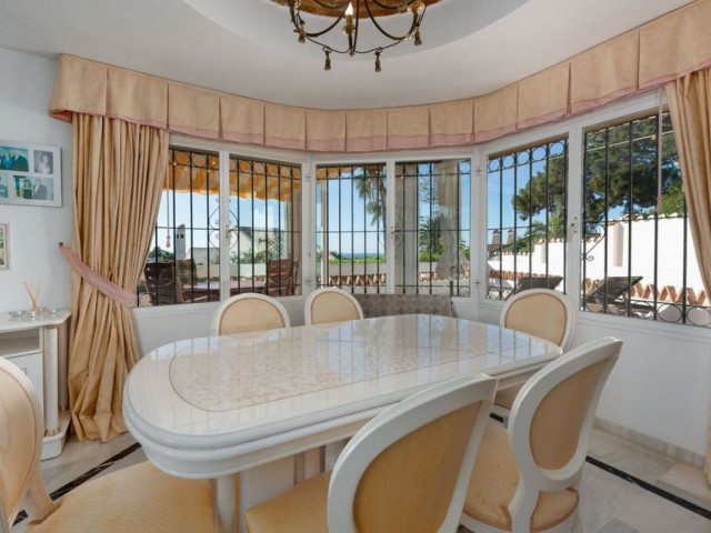 3 Schlafzimmer Villa in Calahonda