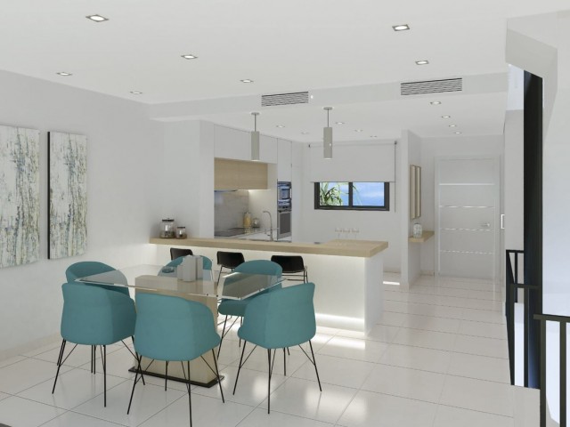 Rijtjeshuis, Las Lagunas, R5264659