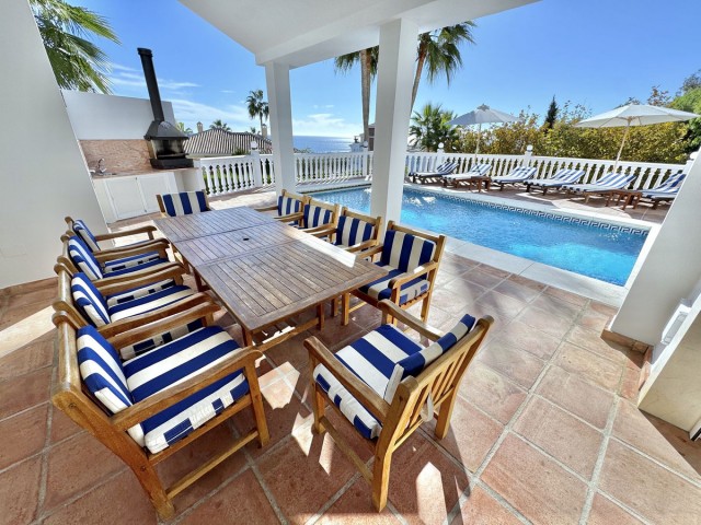 5 Bedrooms Villa in La Cala de Mijas