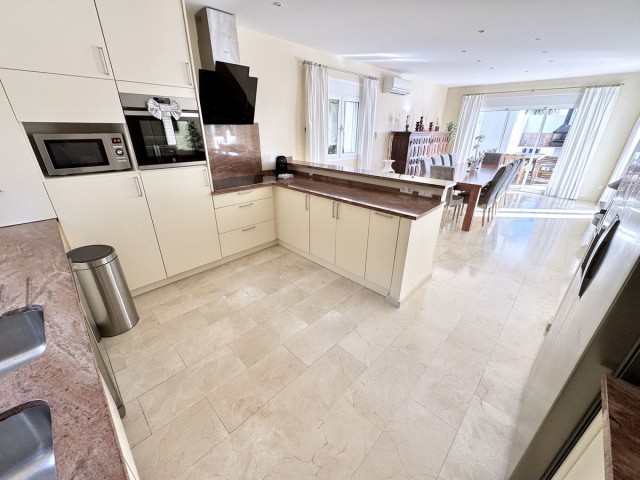 5 Bedrooms Villa in La Cala de Mijas