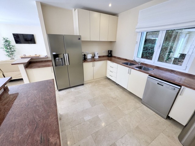 5 Bedrooms Villa in La Cala de Mijas