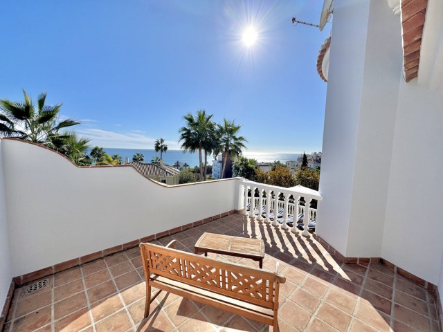 5 Bedrooms Villa in La Cala de Mijas