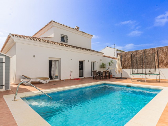 Villa, Sotogrande, R5264698