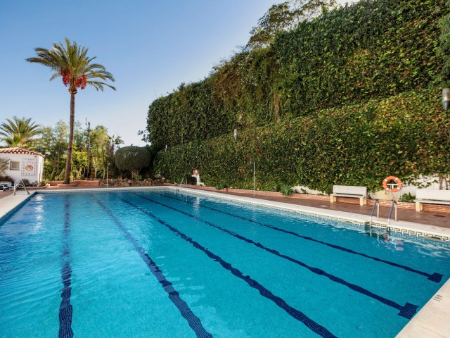 3 Bedrooms Apartment in Nueva Andalucía