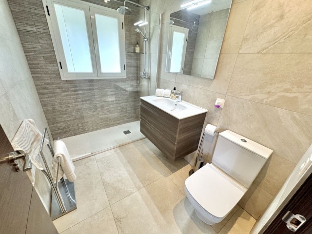 5 Schlafzimmer Villa in Nueva Andalucía