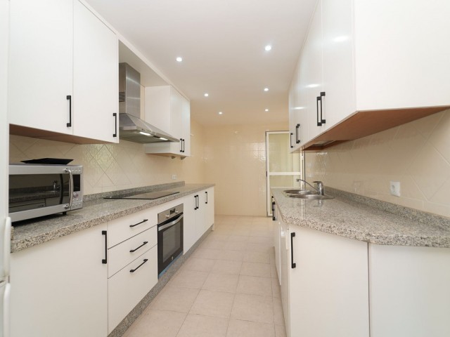 Penthouse in Elviria