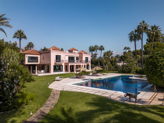 Villa, Estepona