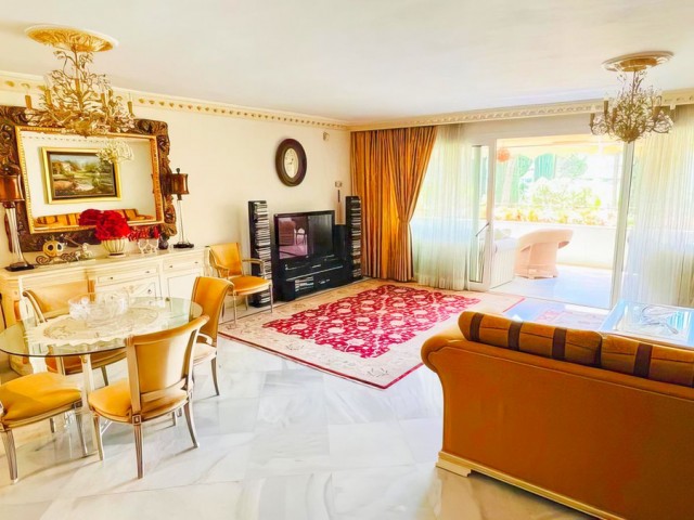 3 Bedrooms Apartment in Marbella