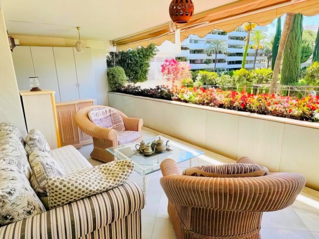 3 Bedrooms Apartment in Marbella