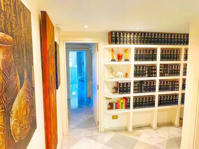 3 Bedrooms Apartment in Marbella