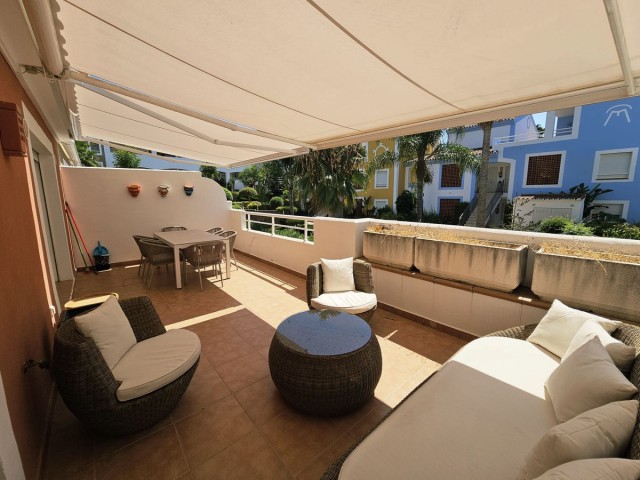 3 Bedrooms Apartment in Estepona