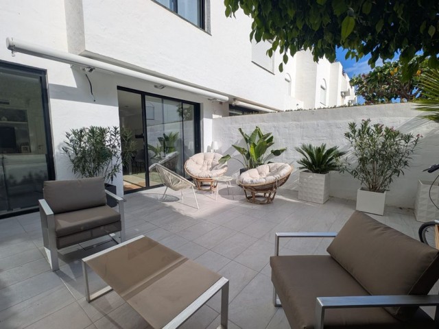 4 Bedrooms Townhouse in San Pedro de Alcántara