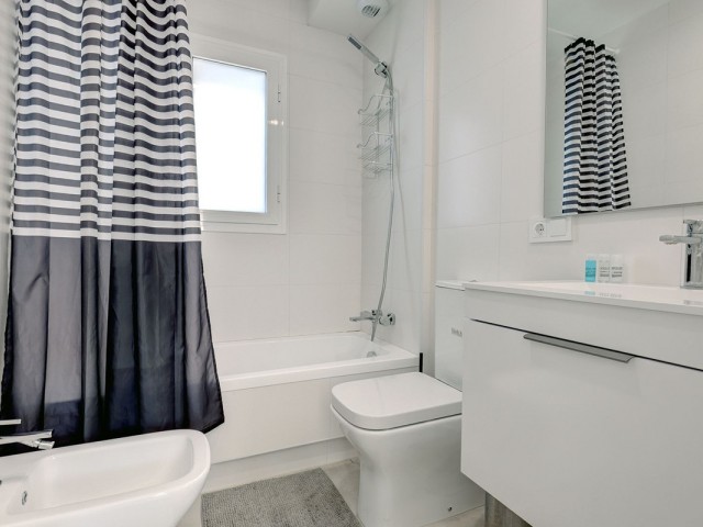 3 Bedrooms Apartment in Estepona