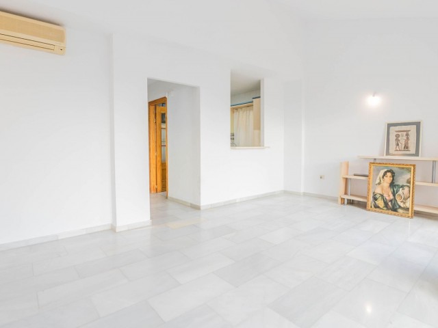 3 Makuuhuoneen Rivitalo Fuengirola