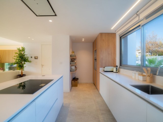 3 Bedrooms Apartment in Marbella