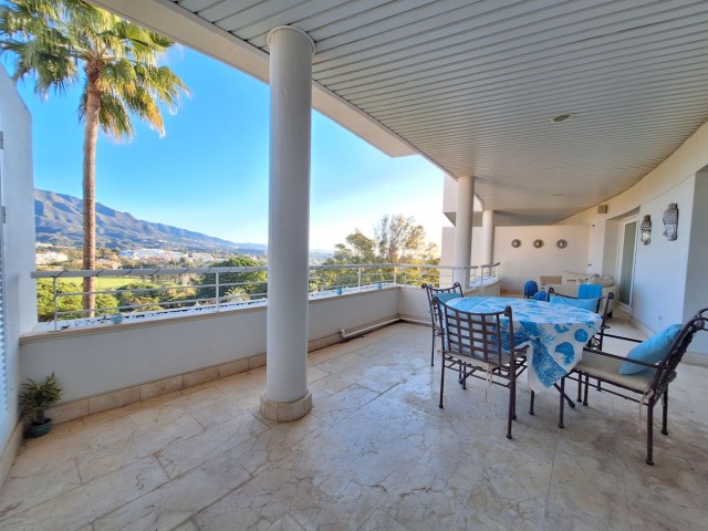 3 Makuuhuoneen Huoneisto Nueva Andalucía