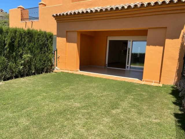 3 Bedrooms Townhouse in Benahavís
