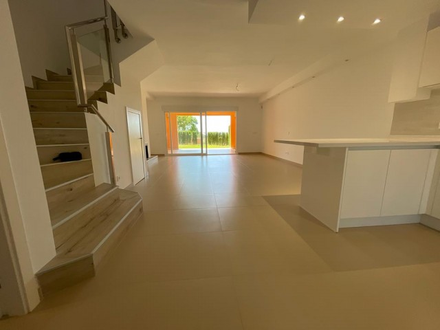 3 Schlafzimmer Reihenhaus in Benahavís